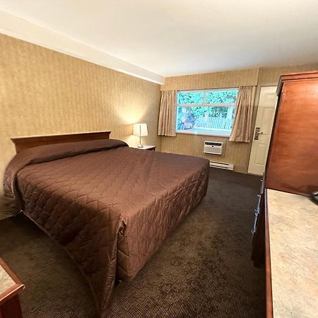 Linda Vista Motel 서레이 외부 사진