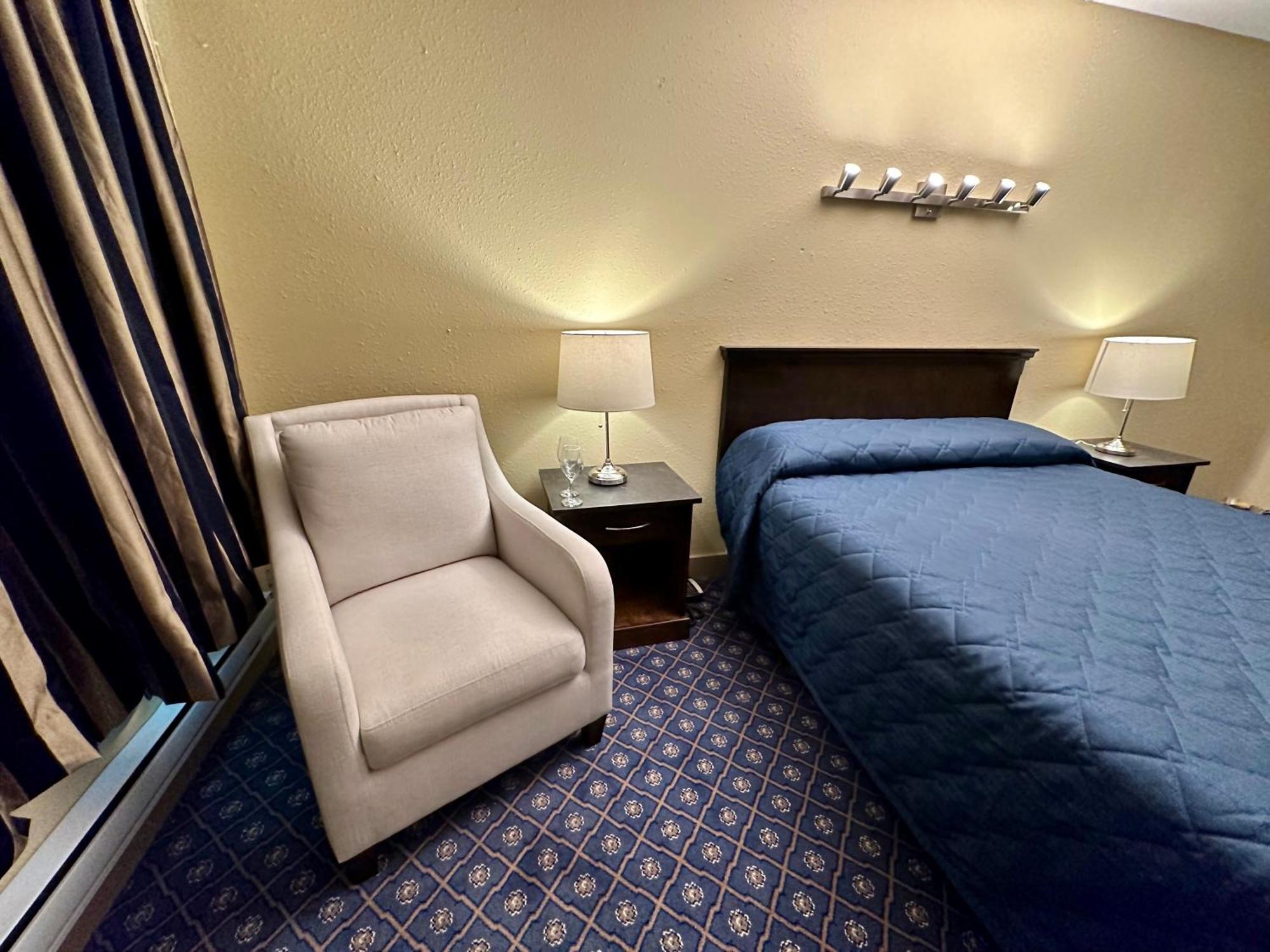 Linda Vista Motel 서레이 외부 사진
