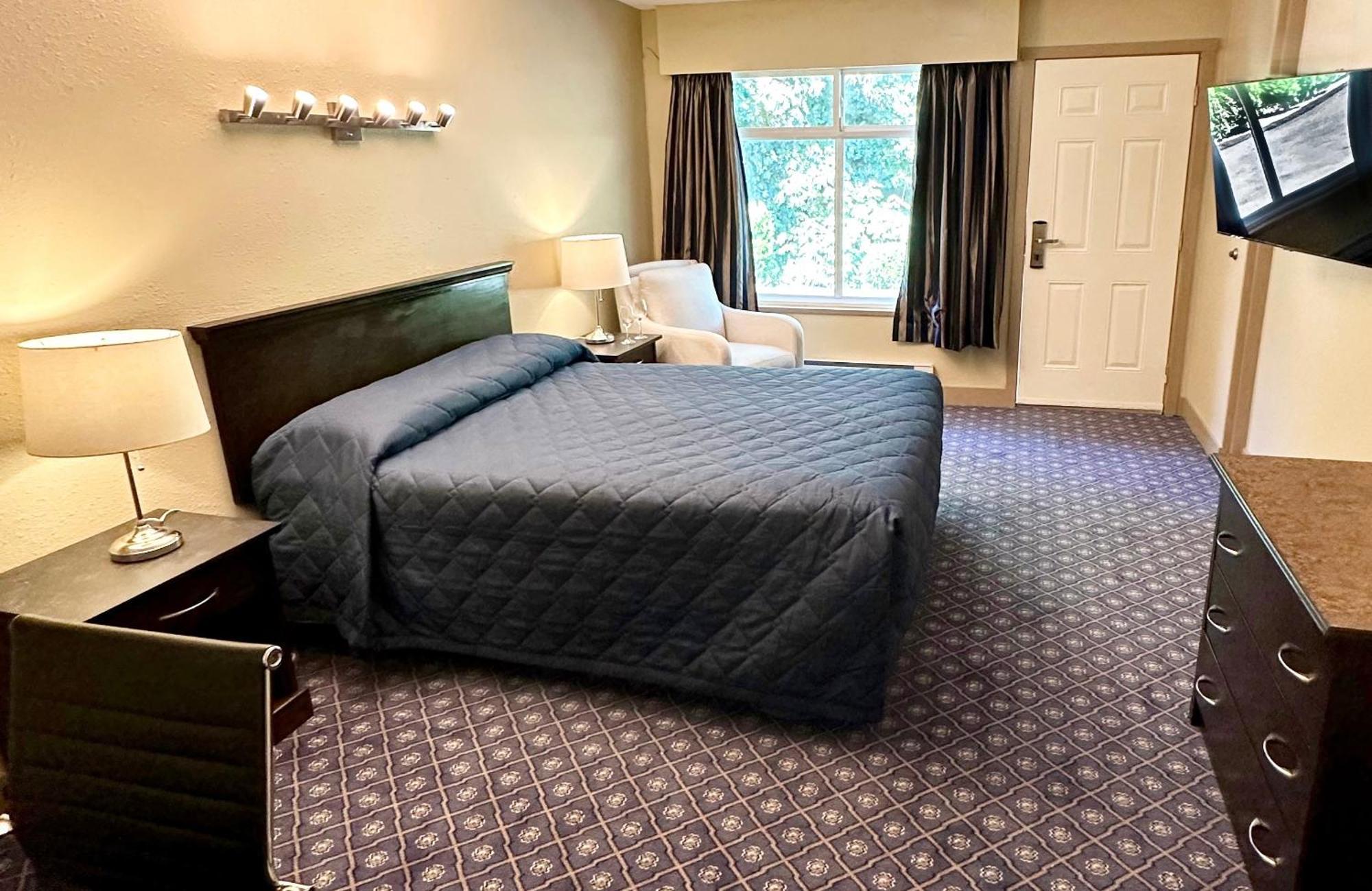 Linda Vista Motel 서레이 외부 사진